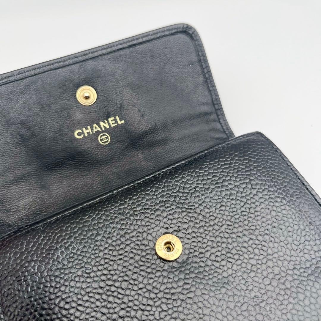 CHANEL キャビアスキン 三つ折り財布 シャネル 箱付き