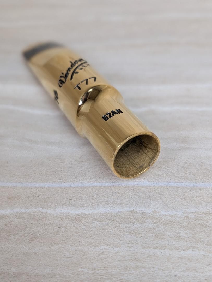 Vandoren　バンドレン　サックス　メタルマウスピース　T77　62AN