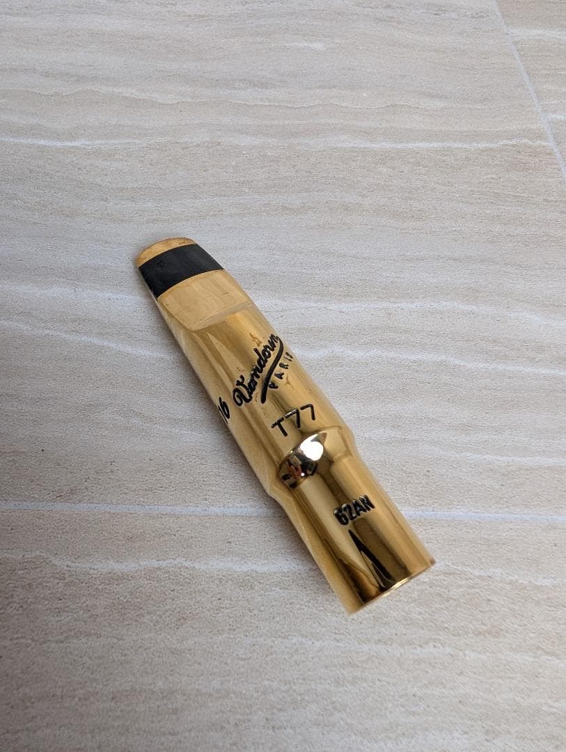 Vandoren　バンドレン　サックス　メタルマウスピース　T77　62AN