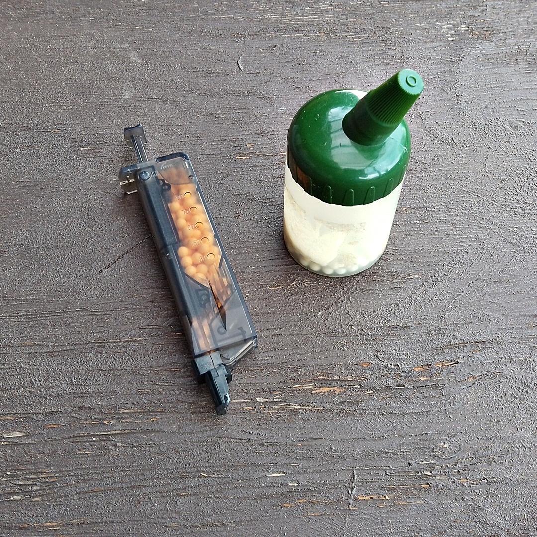 東京マルイ クーガーG エアーガンセット ホルスター 弾薬箱 BB弾 保護メガネ