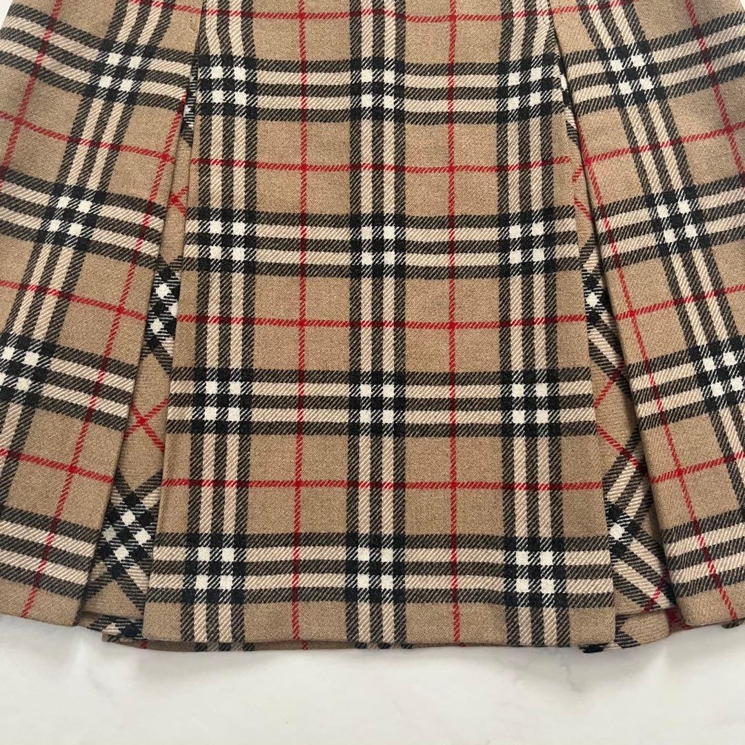 未使用級　希少サイズ　バーバリーロンドン　ノバチェック　プリーツスカート　2XL