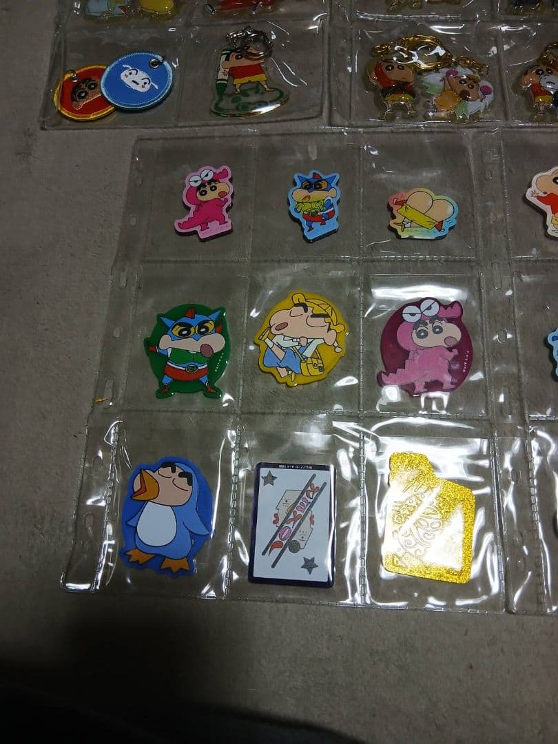 クレヨンしんちゃん ３Ｄアクリルキーホルダー などセット