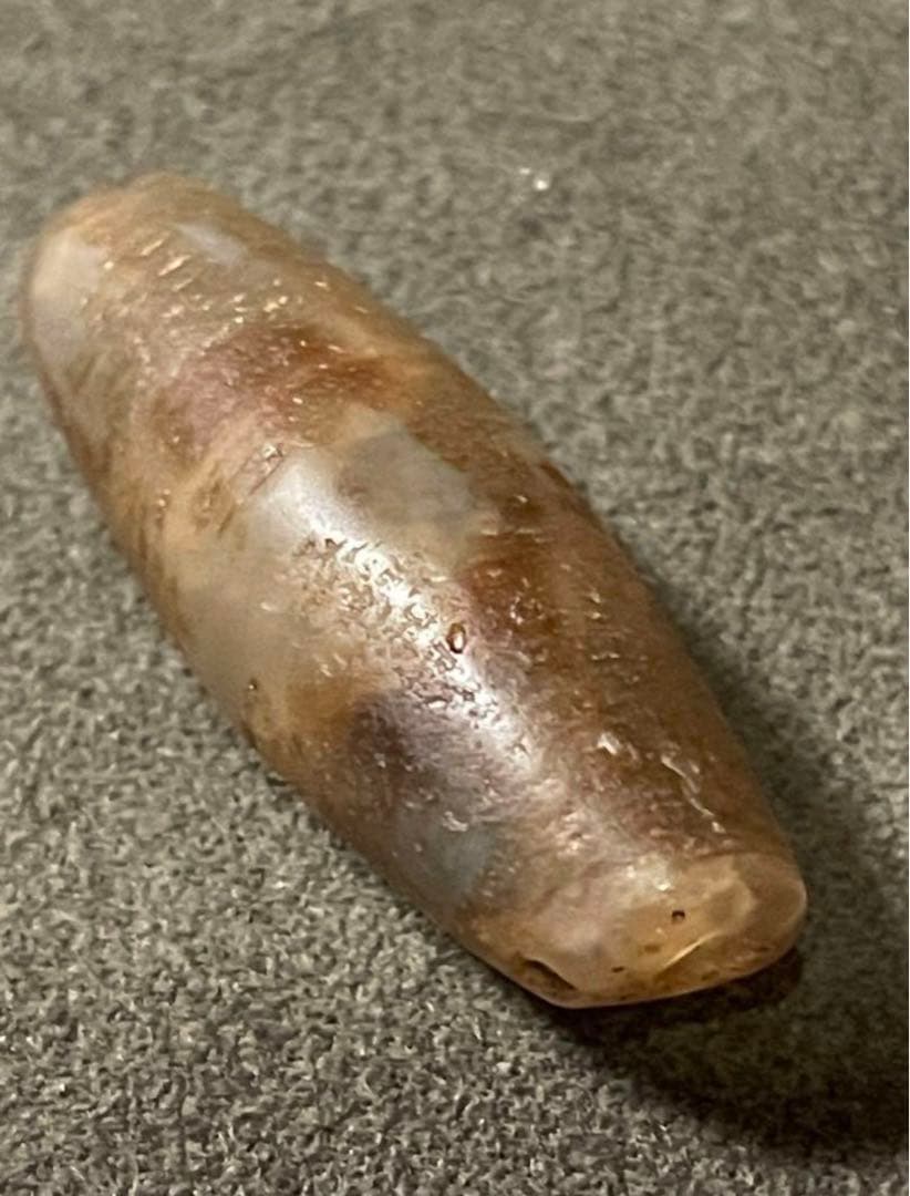 8〜12世紀ごろ ブータン郊外出土品 古代天珠 - メルカリ