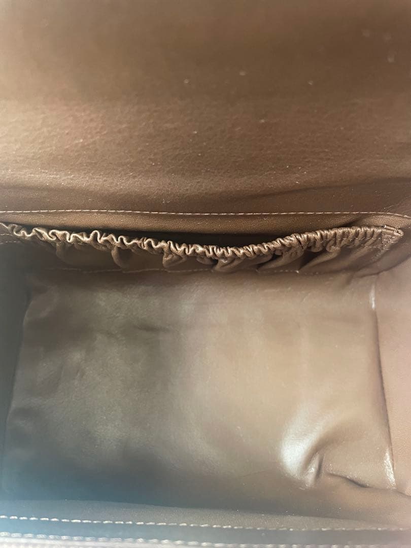 銀座WAKO ハンドバック　中見も綺麗です。