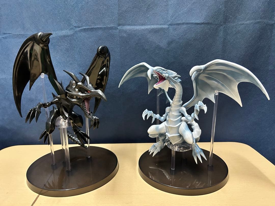 青眼の白龍 真紅眼の黒竜 セット - メルカリ