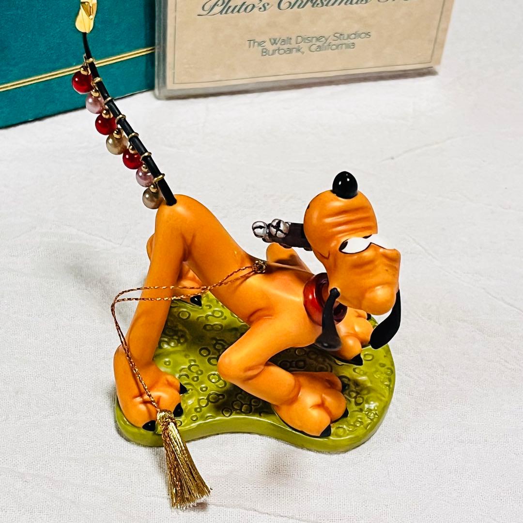 ディズニー wdcc フィギュア プルート クリスマス