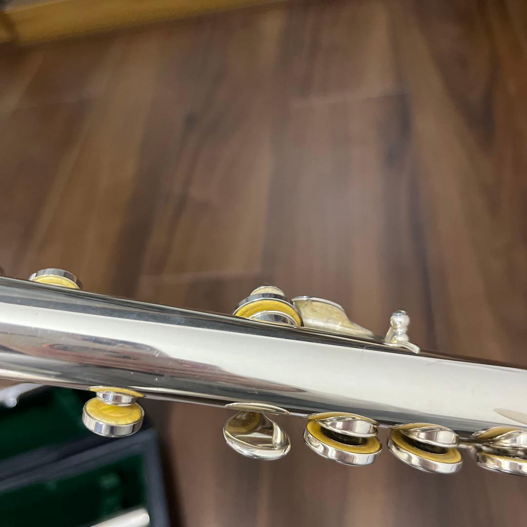 フルート　アルタス　A807 (ケース付き)