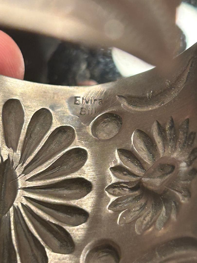 シルバー 花模様 バングル　ビンテージバングル