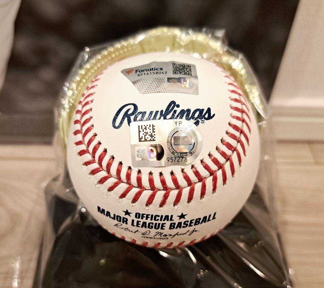 祝☆WS優勝 山本由伸選手直筆サインボール - メルカリ