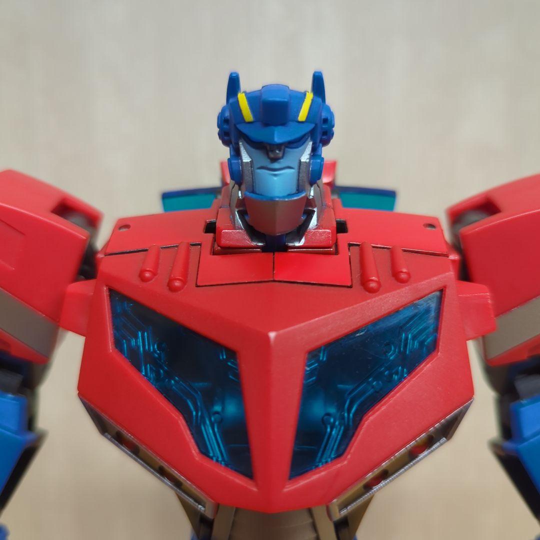 トランスフォーマー アニメイテッド オプティマスプライム