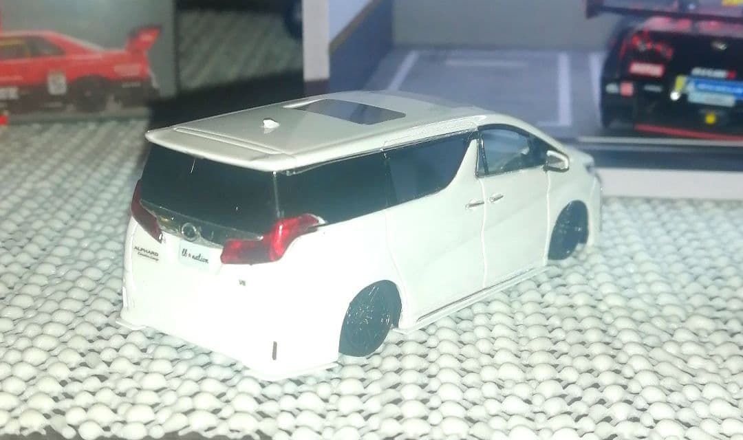 Timothy & Pierre 1/64 LBWK アルファード ホワイト