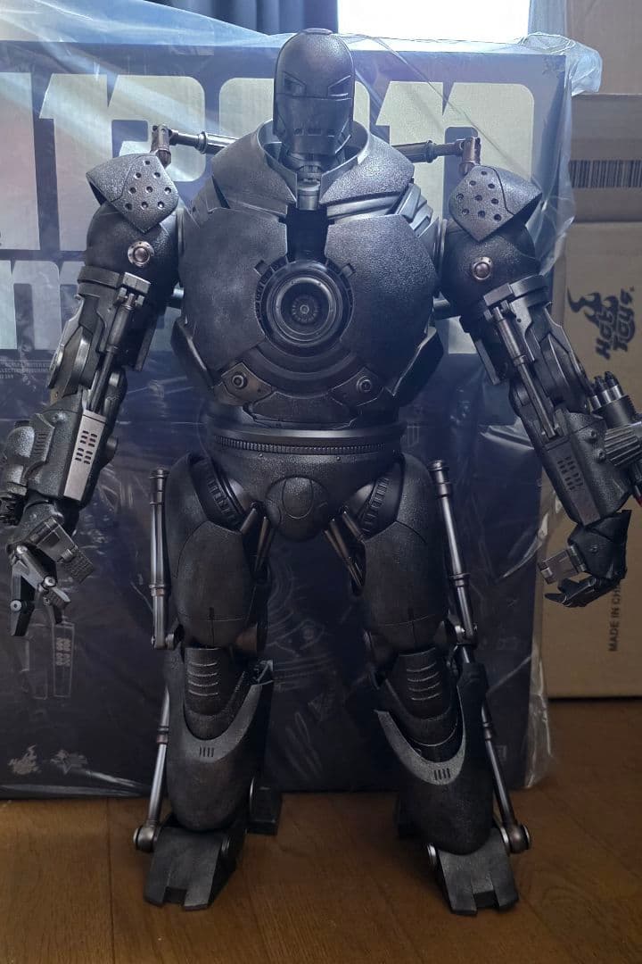 hottoys 『アイアンマン』1／6スケールフィギュア アイアンモンガー