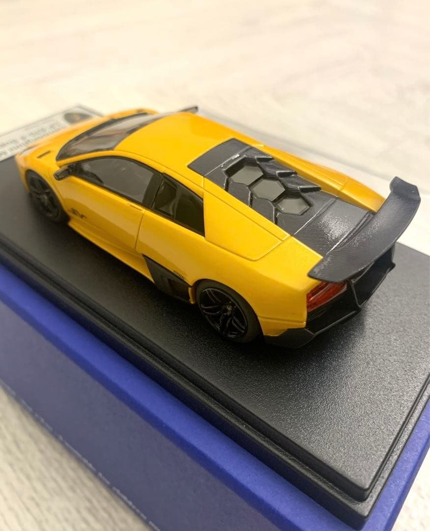 ルックスマート 1/43 ランボルギーニ ムルシエラゴ LP670-4 SV