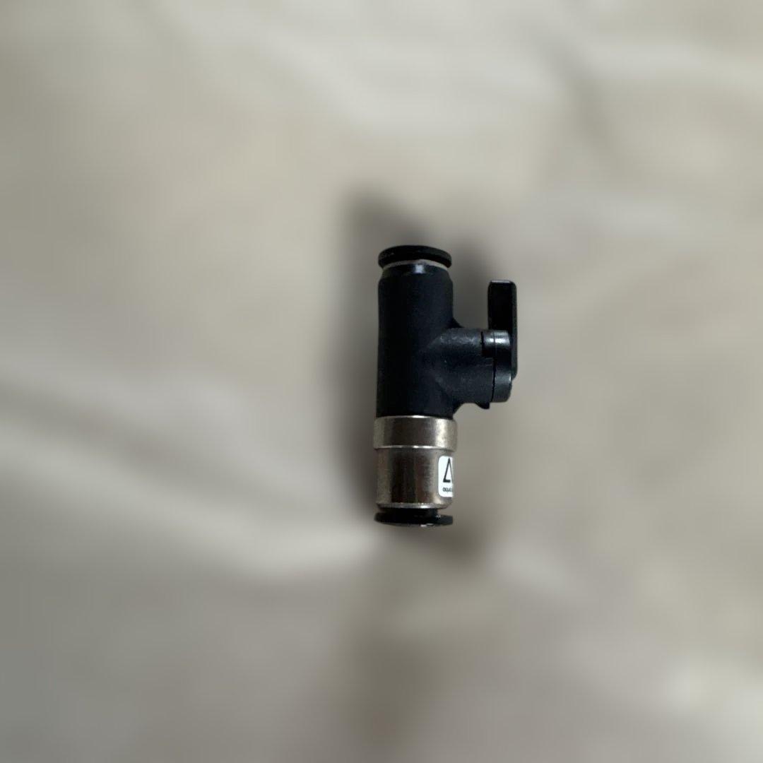 ADA CO2アドバンスシステムとE L-バルブ