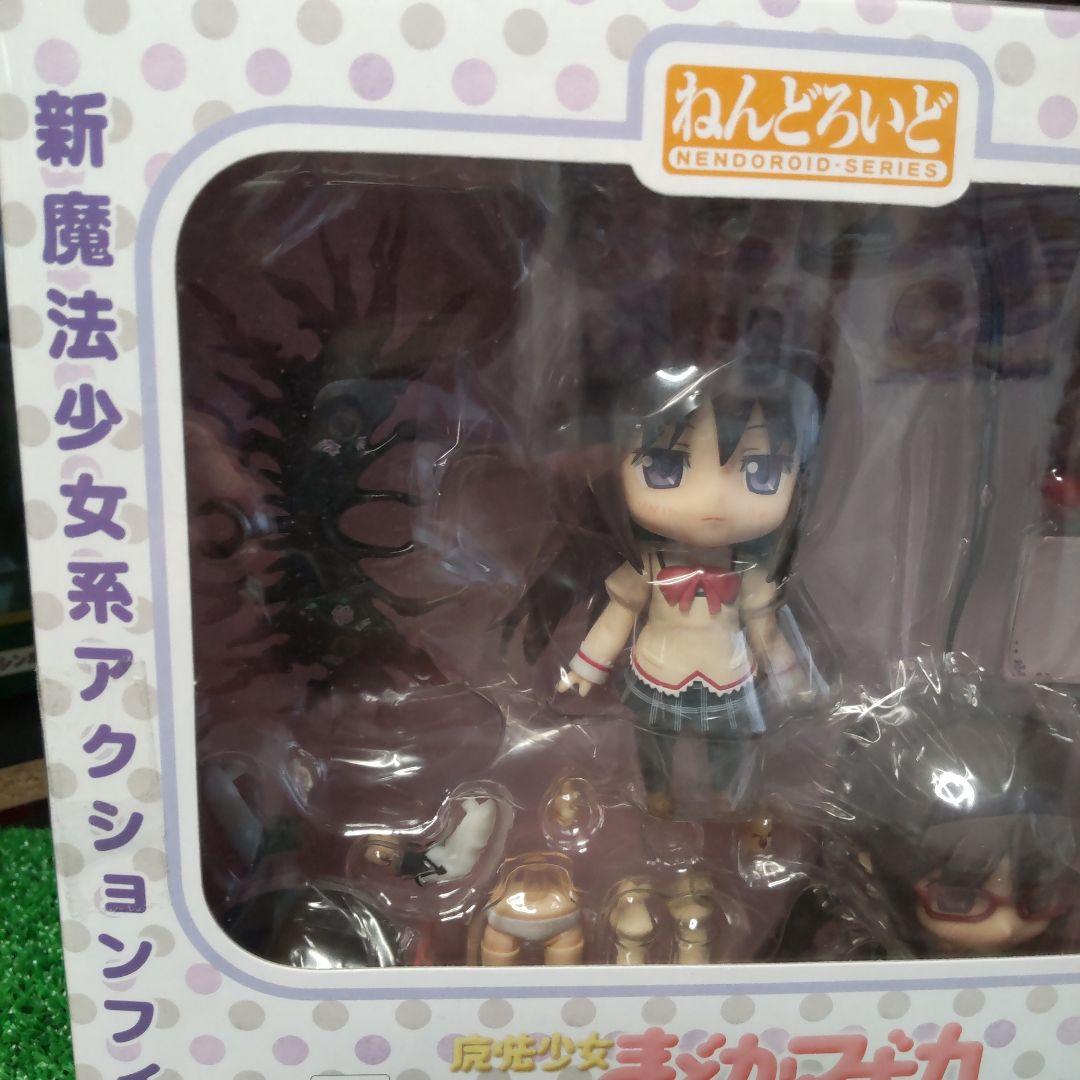 ねんどろいど 魔法少女まどか美ほむら 制服Ver.