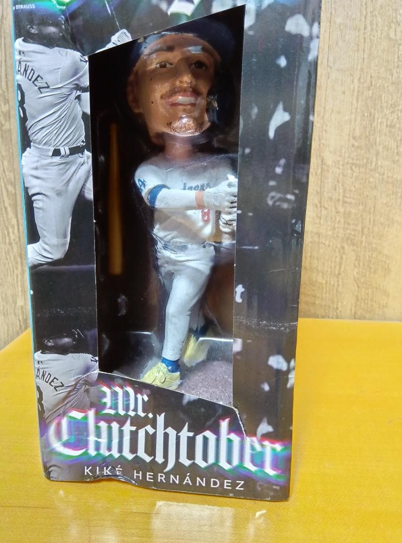値下　キケ　ヘルナンデス　ボブルヘッド 　人形