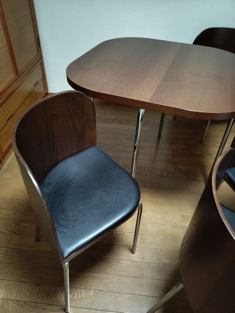 IKEA FUSION  4人掛け ダイニングテーブルセット