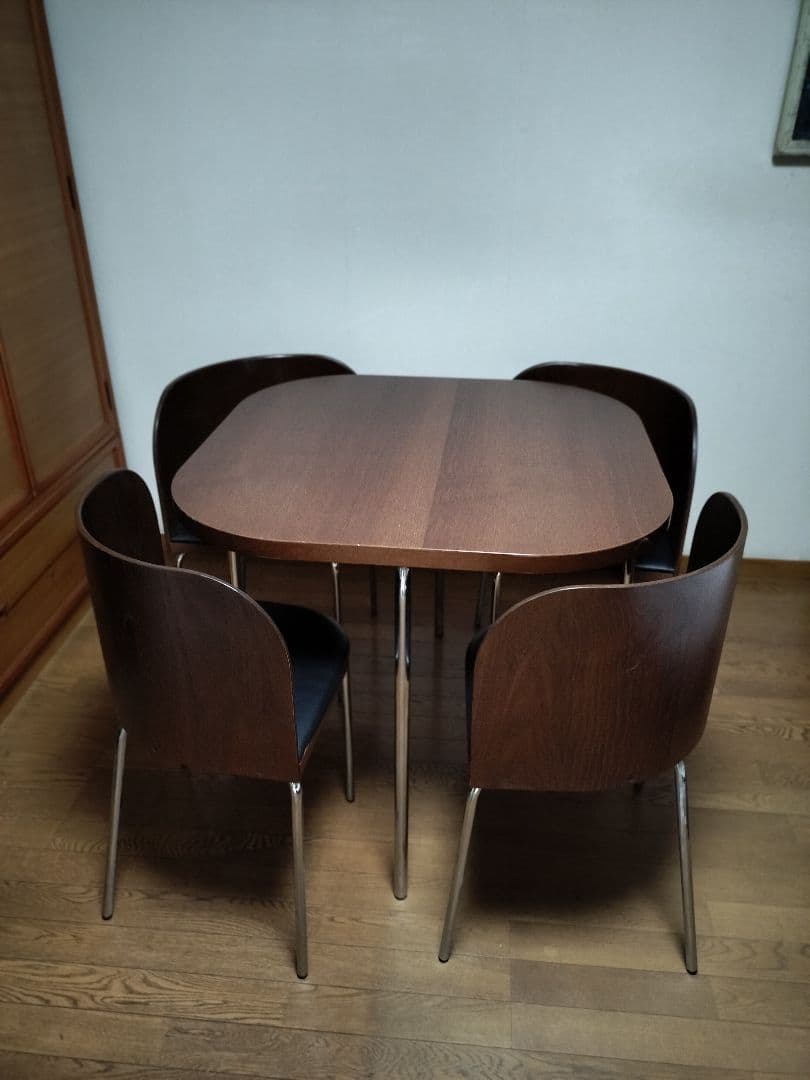 IKEA FUSION  4人掛け ダイニングテーブルセット