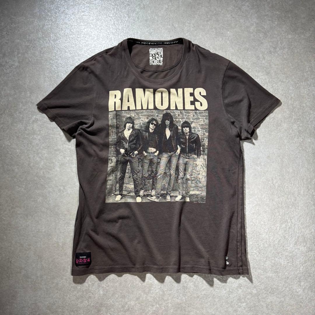 moreru 1stアルバム とtシャツ バンド