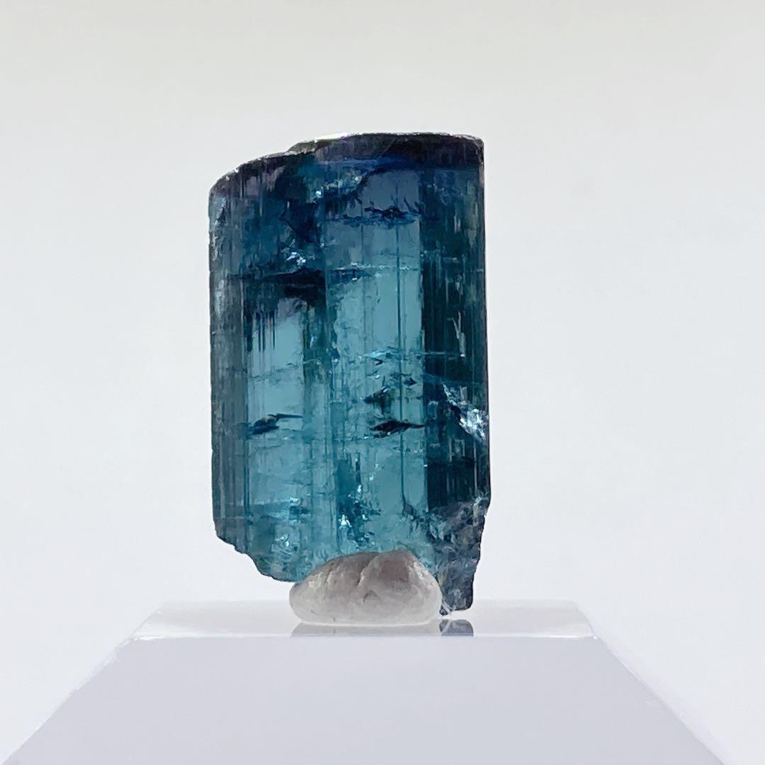 インディゴライト トルマリン 原石 鉱物標本 天然石 350 - メルカリ