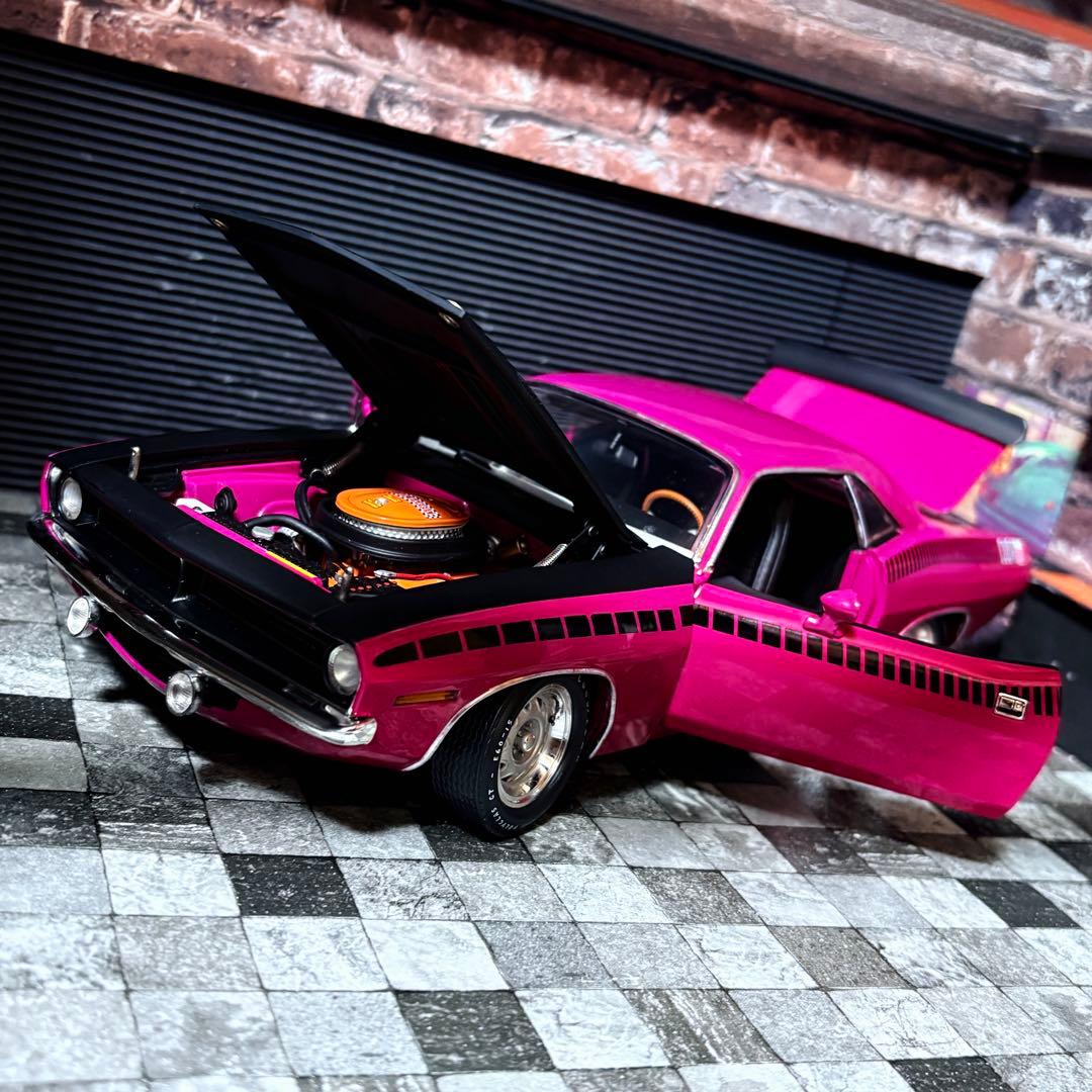 国内未入荷 1/18 HIGHWAY61 プリムス AAR クーダ 1970