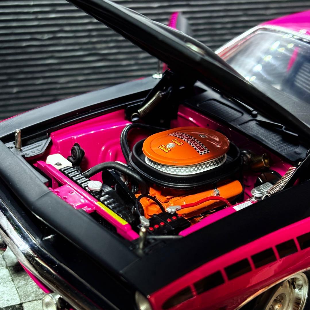 国内未入荷 1/18 HIGHWAY61 プリムス AAR クーダ 1970