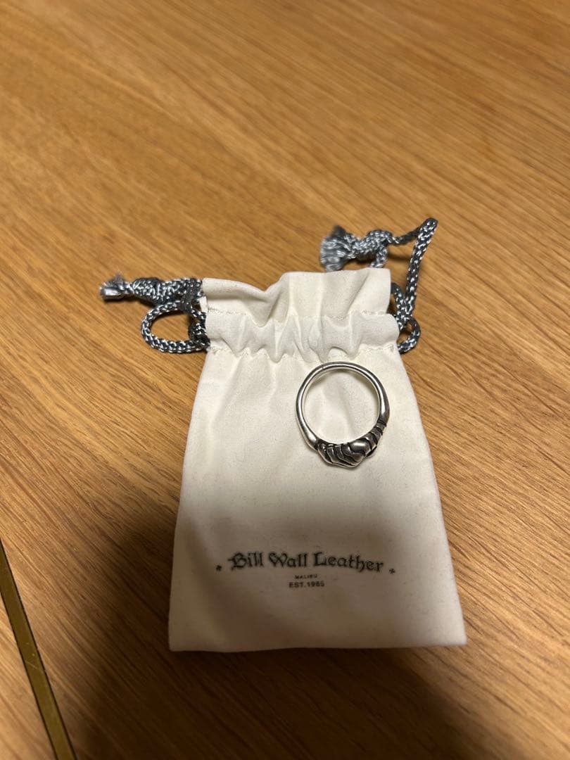 ビルウォールレザー　シェイクハンドリング