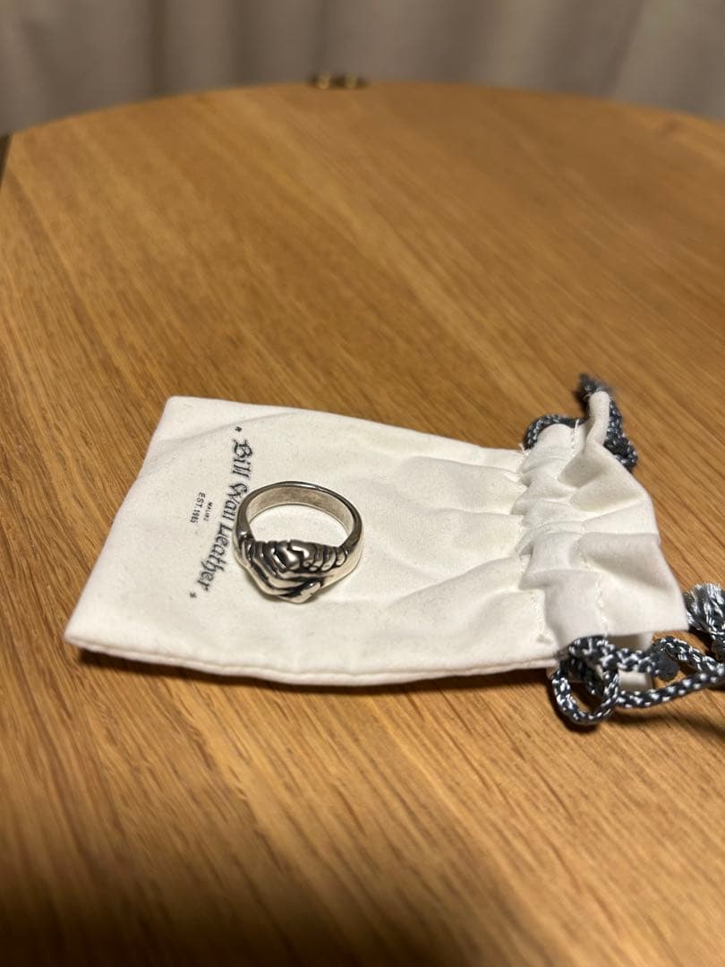 ビルウォールレザー　シェイクハンドリング