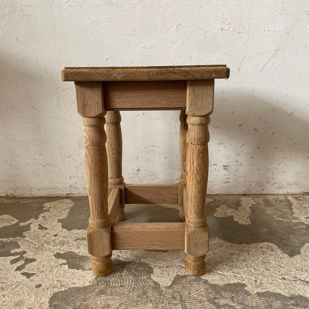 ビンテージ　サイドテーブル ベッドサイドテーブル　スツール　剥離