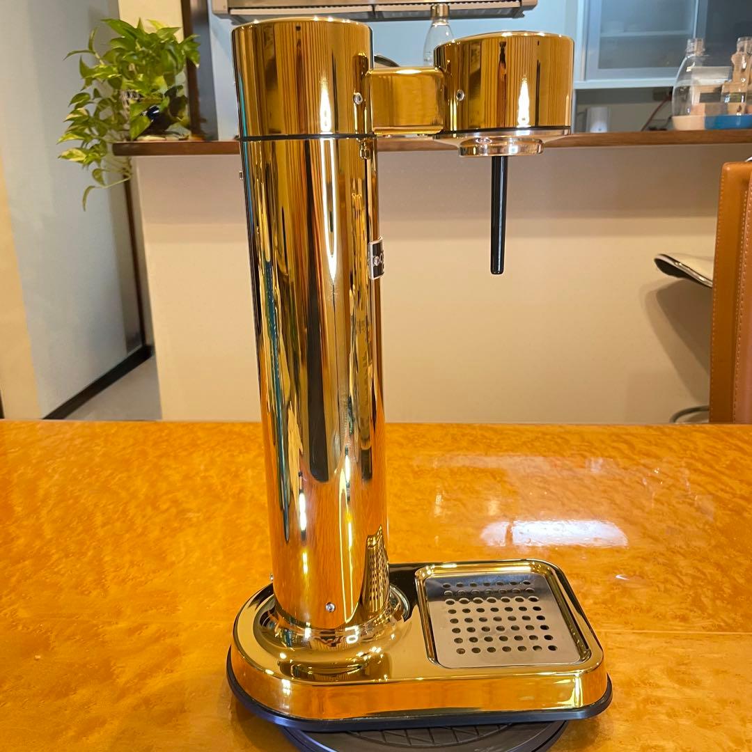 AARKE カーボネーター　ゴールド　ガスシリンダー2本、専用ボトル2本