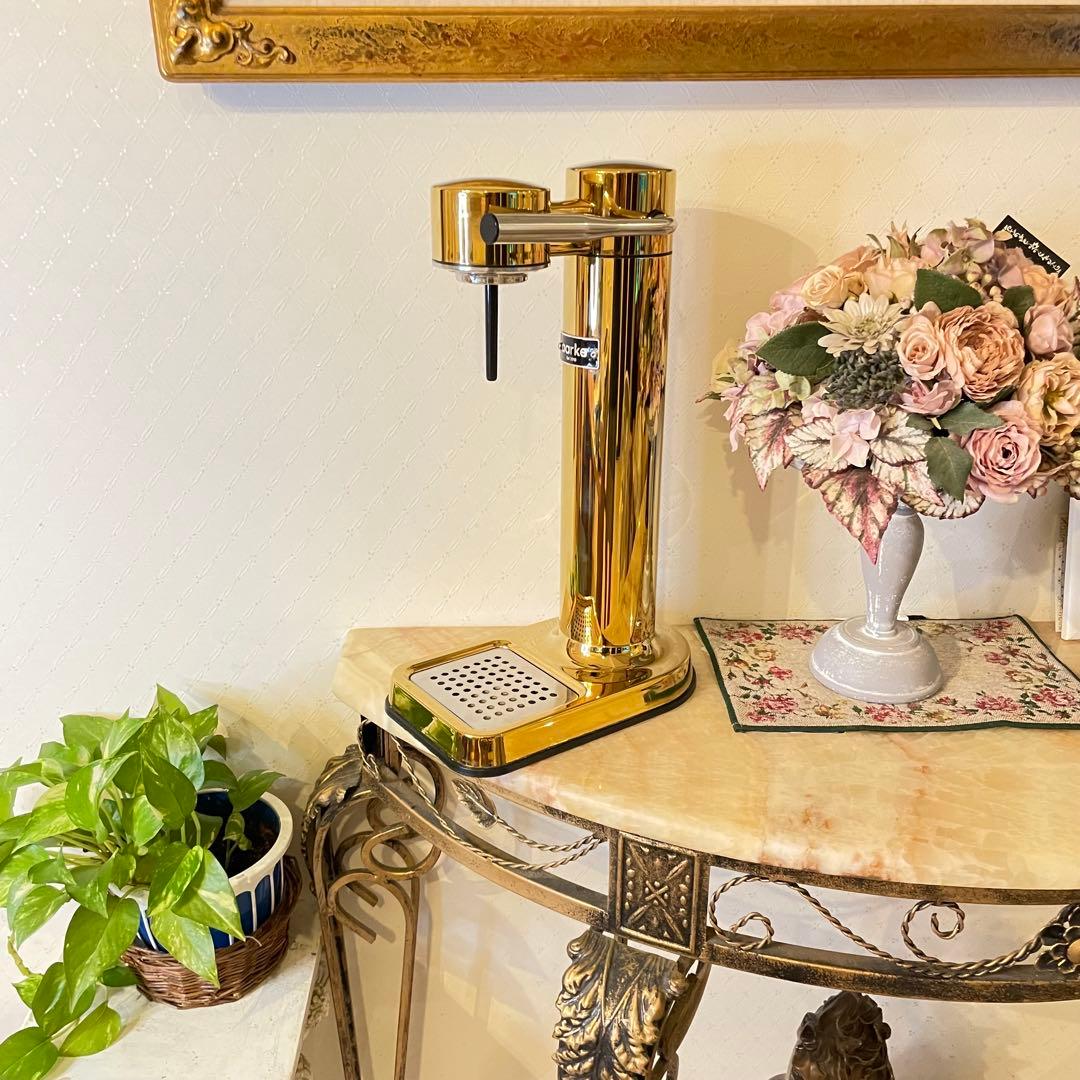 AARKE カーボネーター　ゴールド　ガスシリンダー2本、専用ボトル2本