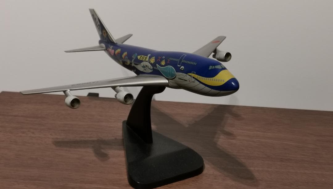 マリンジャンボ 747-400D ANA 【木造模型】スケール 1/200