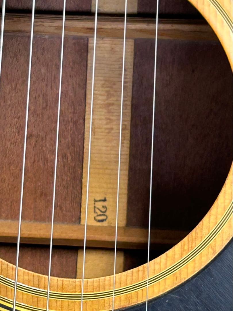 【最終価格】Yamaki アコースティックギター ハードケース付き