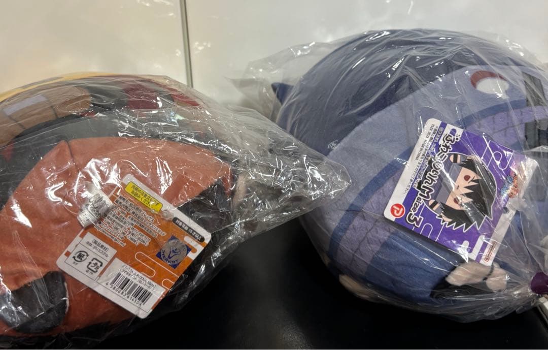 ナルト　サスケ　ふわコロりん　ビッグサイズ　ぬいぐるみ　Mサイズ