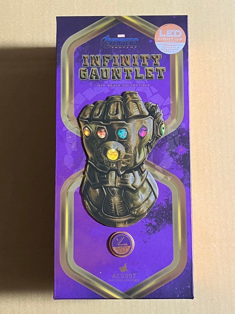 新品未開封 アベンジャーズ インフィニティガントレット 1/4スケール Amazon.co.jp: Hot Toys 1:4 インフィニティガントレット