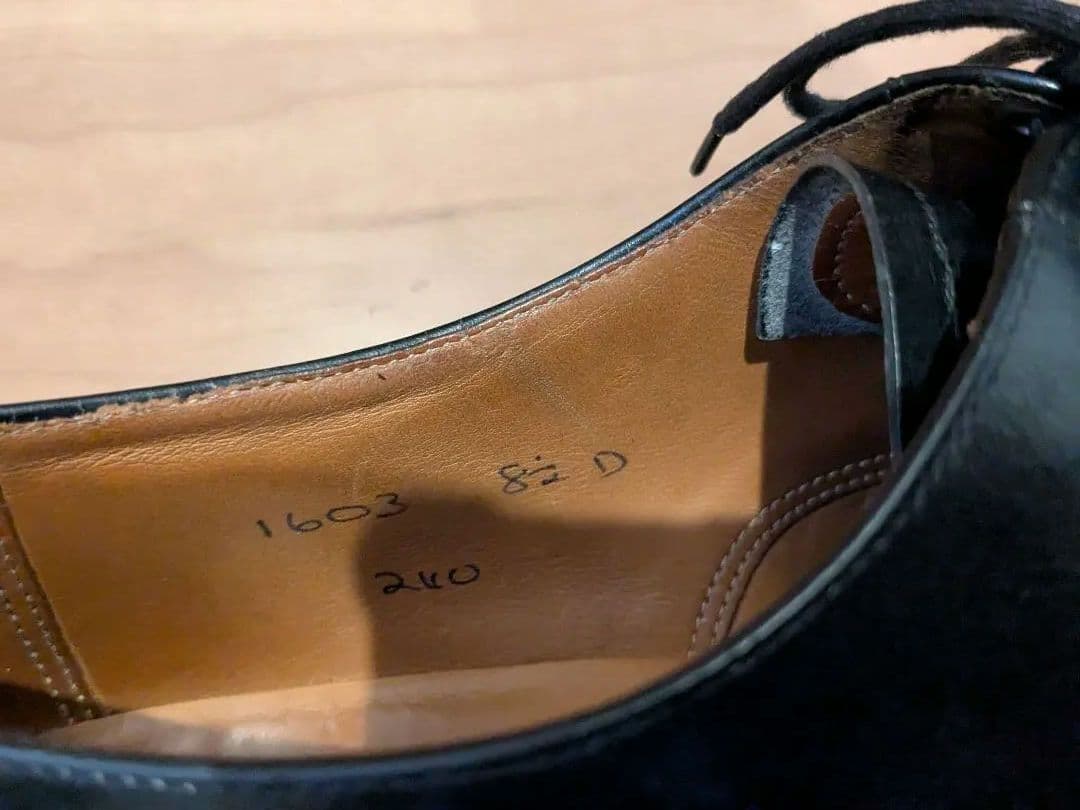 Crockett　クロケット&ジョーンズ　パンチドキャップトゥ　PEAL&Co