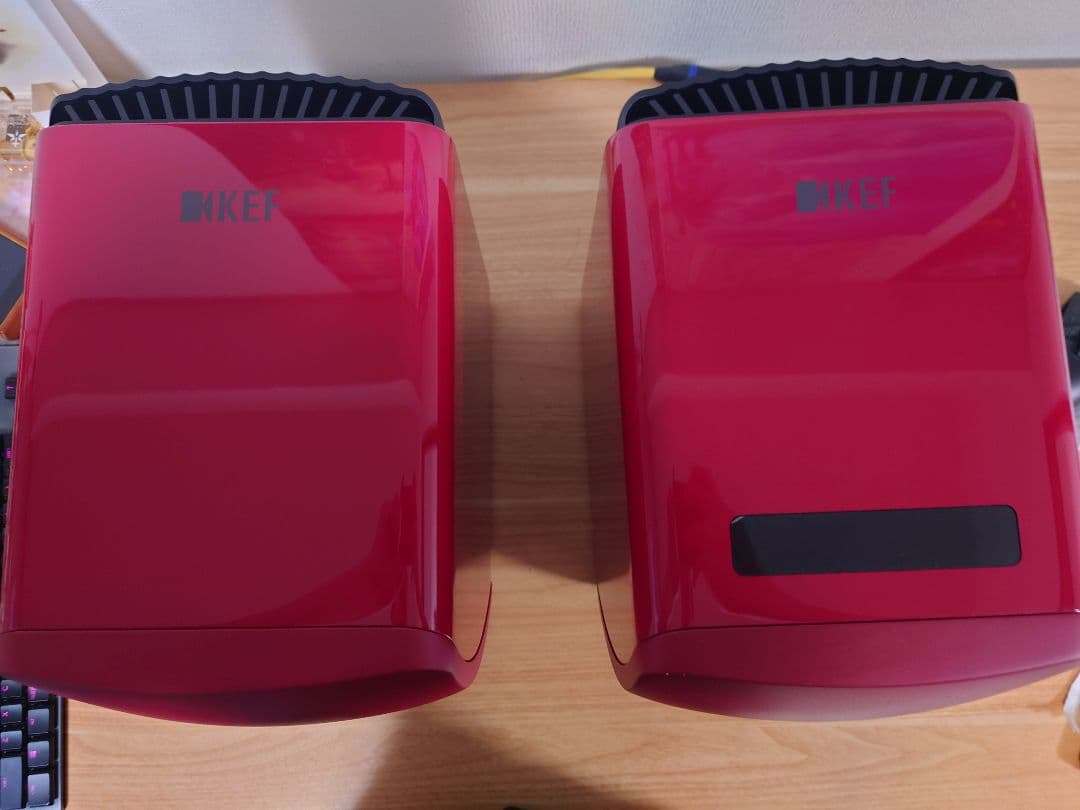 スピーカー・ウーファー KEF LS50 Wireless II Crimson Red KEF LS50 Wireless II (Crimson Red) Powered stereo speakers with Wi