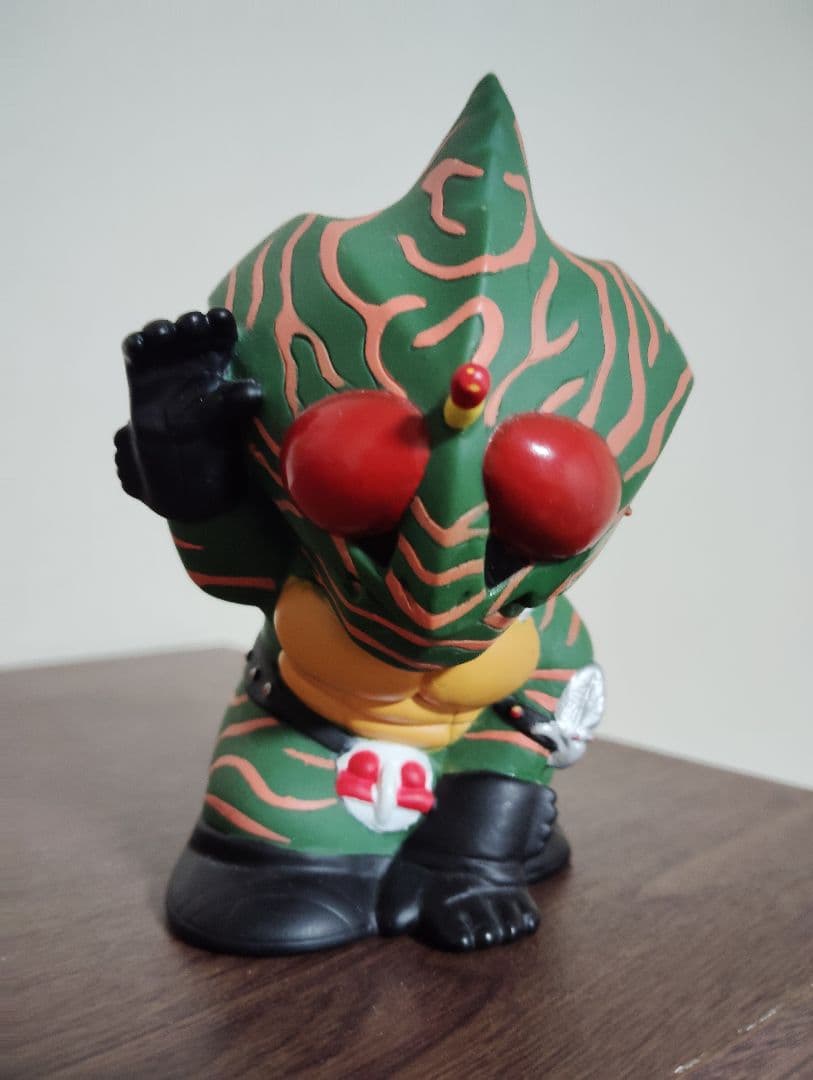 仮面ライダー ソフビ貯金箱 アマゾン - メルカリ