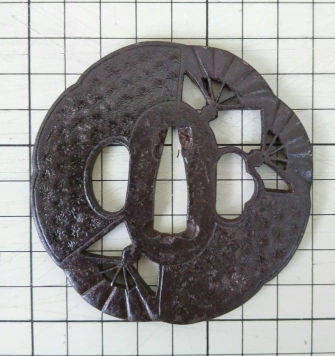 時代物 扇透かし 花模様 鉄鍔