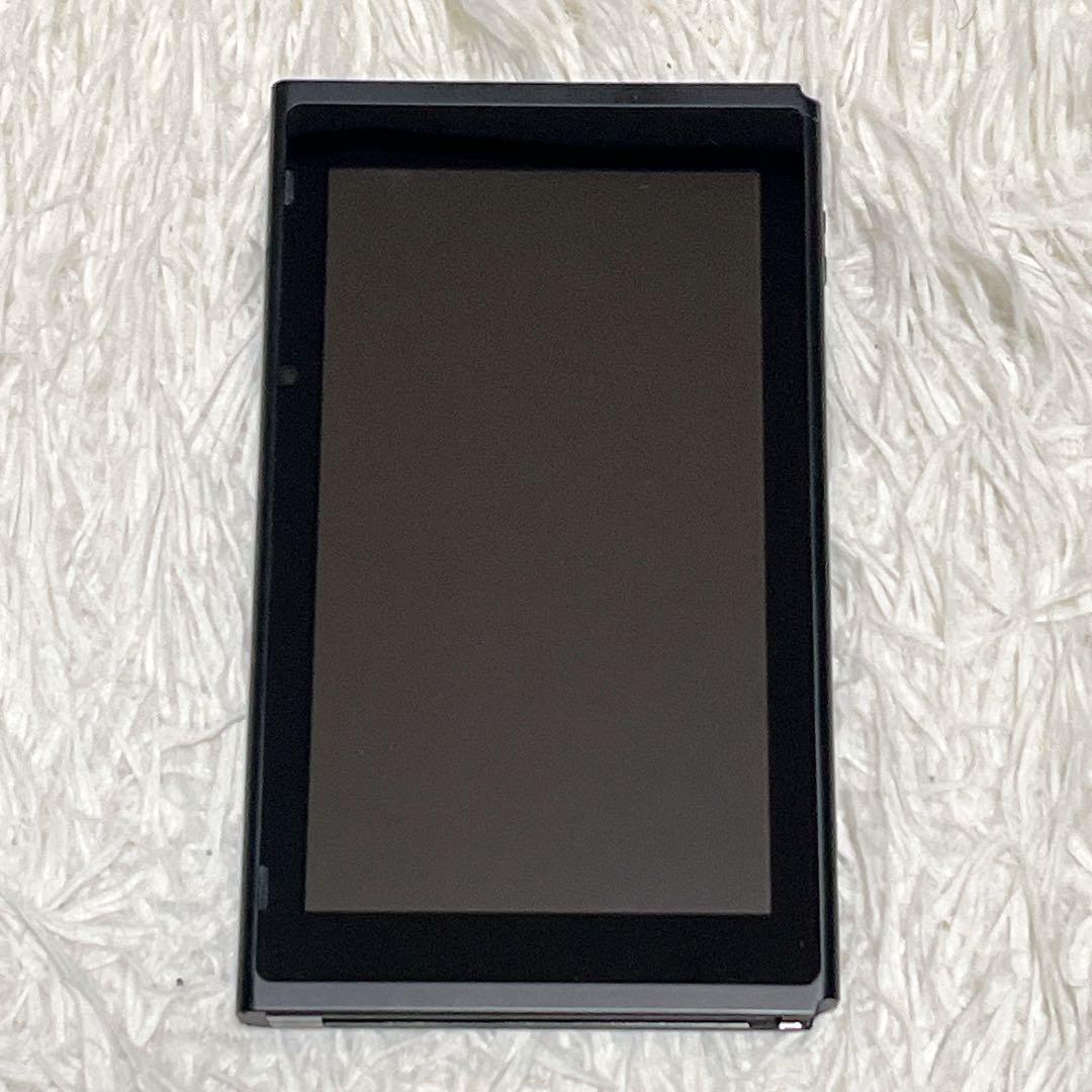 極美品　Nintendo Switch バッテリー強化版 本体のみ 2020年