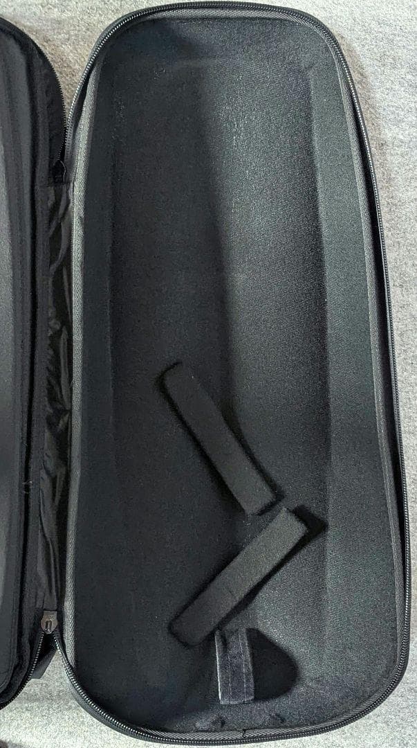 JML バイオリンケース　シェル構造バックパック型　カーボンブラックカラー