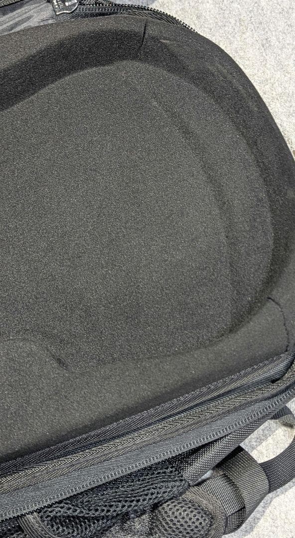 JML バイオリンケース　シェル構造バックパック型　カーボンブラックカラー