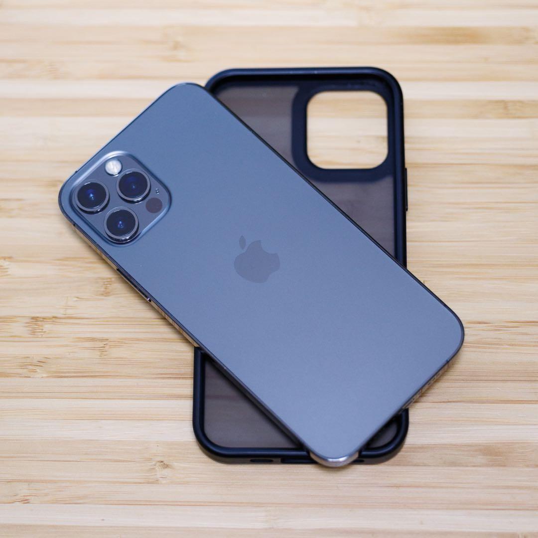 Apple iPhone 12 Pro 256GB（海外版） - メルカリ