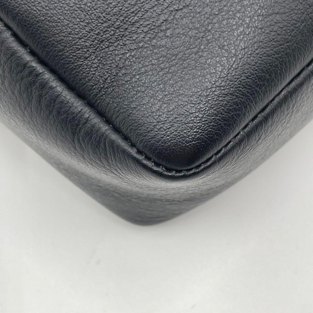 【未使用級】 J&M DAVIDSON ショルダーバッグ チェーン ペブルミニ