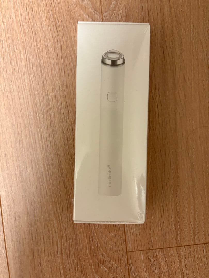 【新品未開封】メディキューブ AGE-Rブースタープロ ミニ ホワイト メディキューブ AGE-R ブースタープロ ミニ ホワイト ME-BPRM | ノジマ