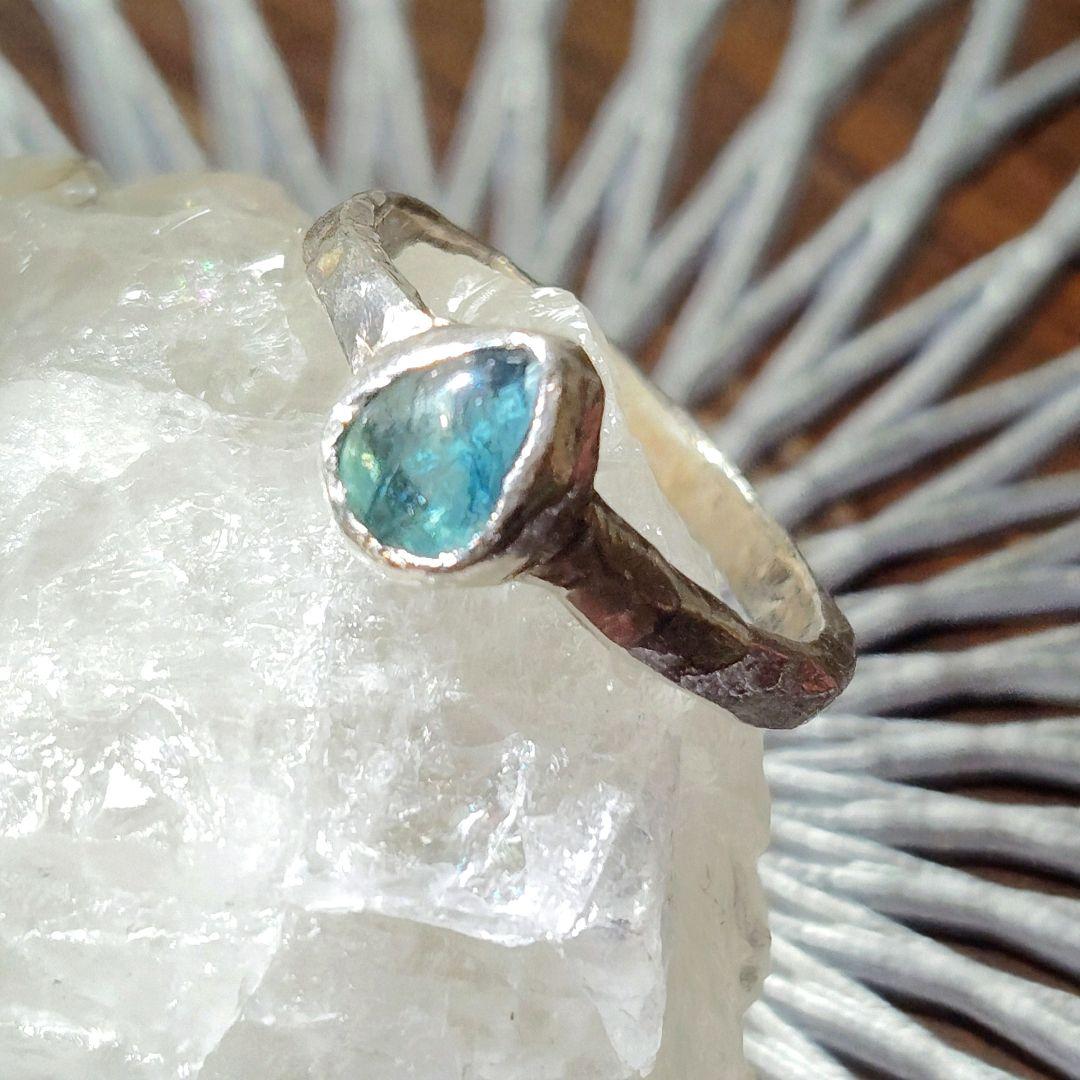 宝石質✨虹入り⭐︎ブルートルマリン✨シルバーリング トルマリン