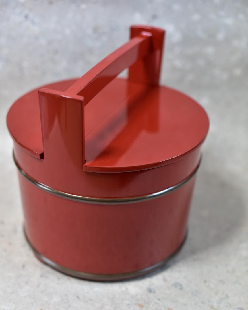 値下げ、輪島，弘悦作　銀巻手桶朱塗り水指　【極上品】　お茶道具/共箱