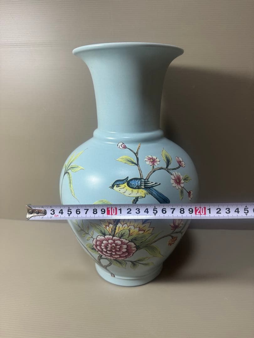 2106 古美術  大清雍正年製銘　天藍釉　花鳥紋橄欖瓶　珍蔵品　時代物