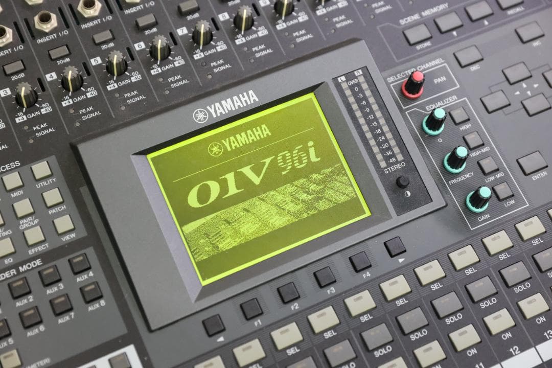 Yamaha O1V96i デジタルミキサー