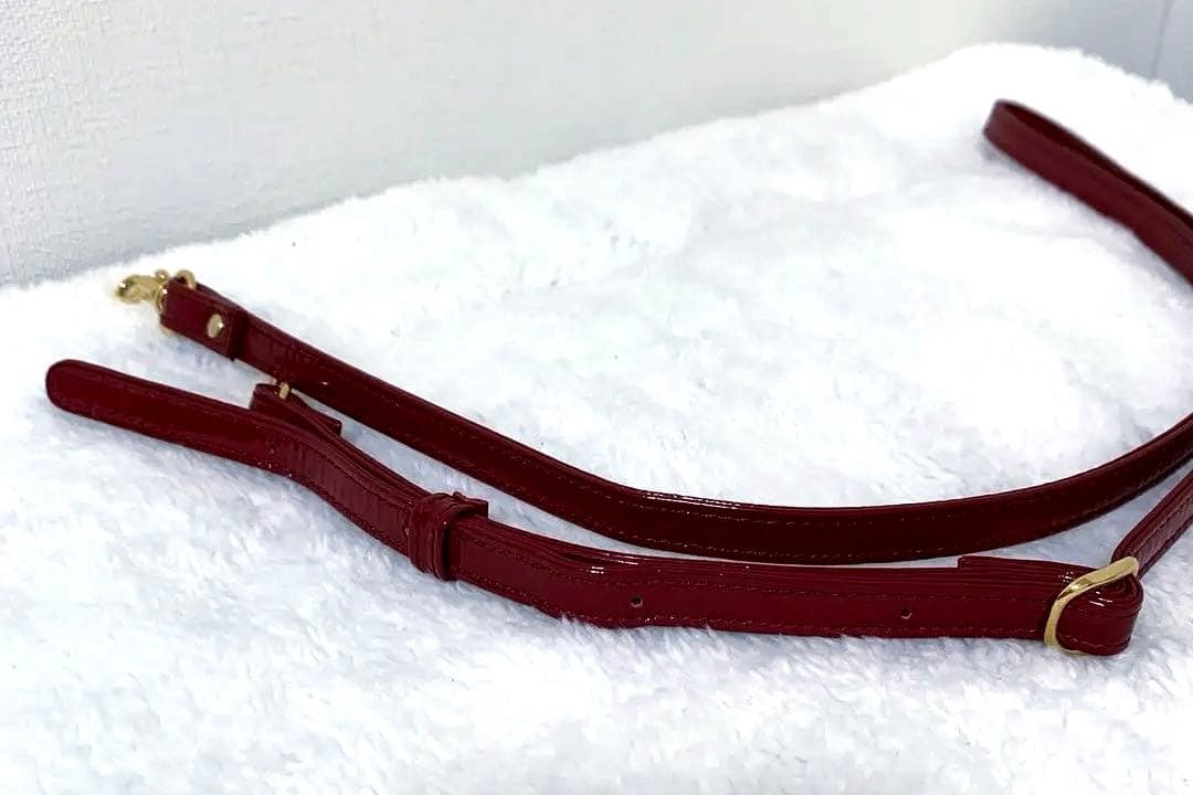 ATAO ブーブー お財布ポシェット ショルダーバッグ エナメル レッド 金